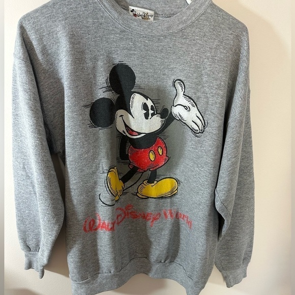 Vintage Disney Parks Mickey Mouse Crewneck gray sweatshirt size Small or medium - Picture 1 of 4